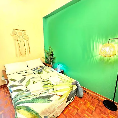 Breathtaking Beachfront In Makenzy