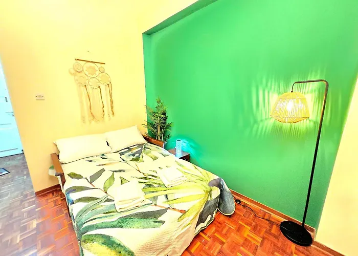 Breathtaking Beachfront In Makenzy